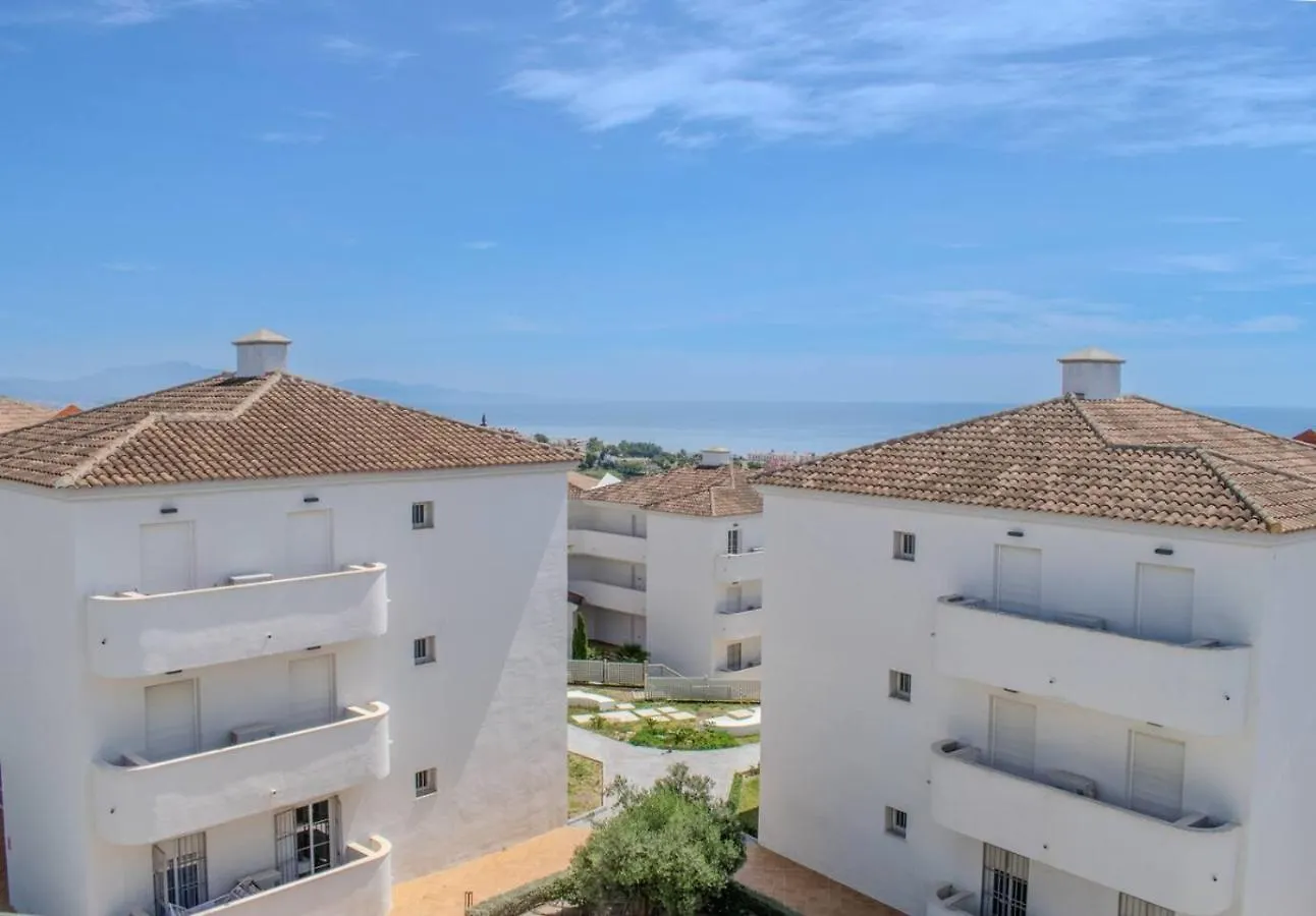 2Br Cosy Apartment With Pool And Sea View マニルバ