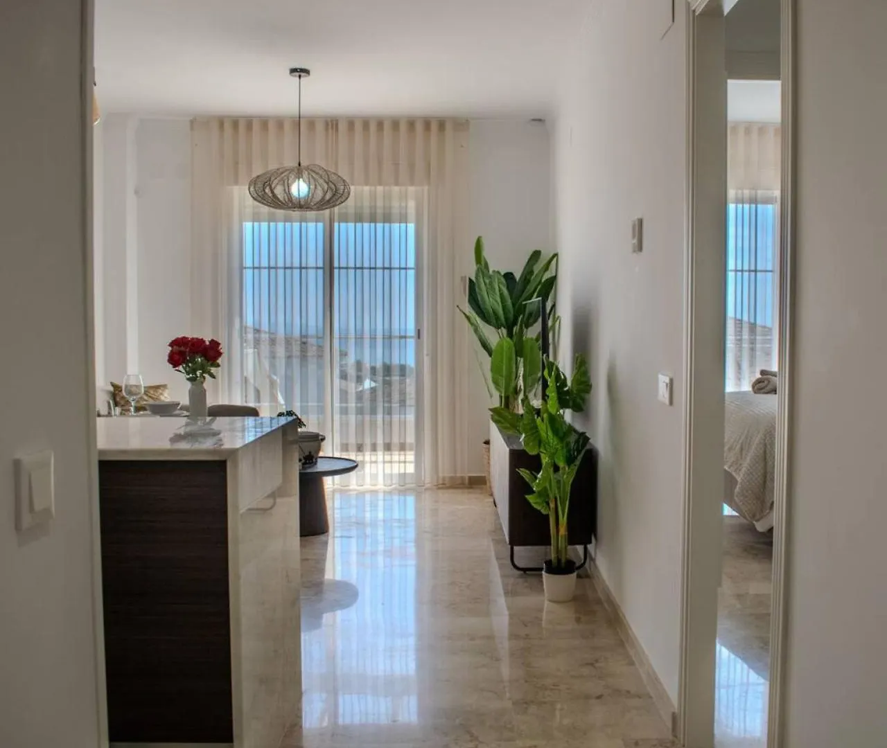 2Br Cosy Apartment With Pool And Sea View マニルバ
